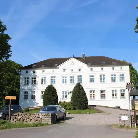 Herrenhaus App.03